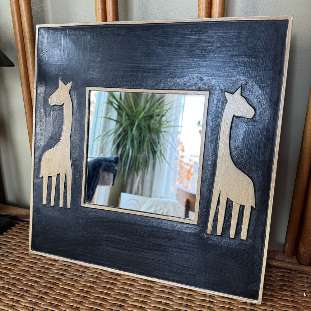 Hand-Painted Giraffe Mirrors – Whimsical & One-of-a-Kind - Picture 9 of 16